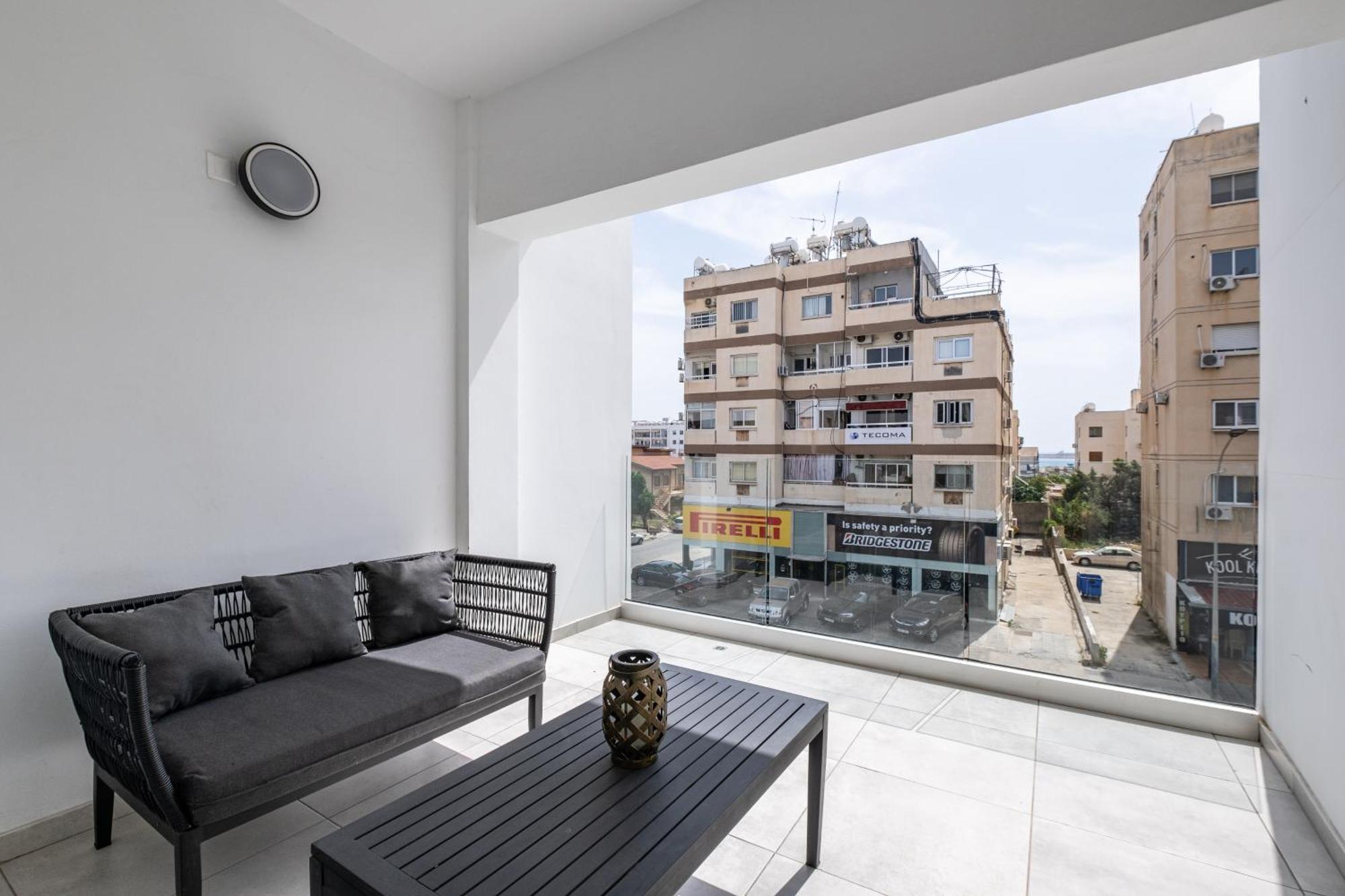 Georgiana Suites Larnaca Exterior photo