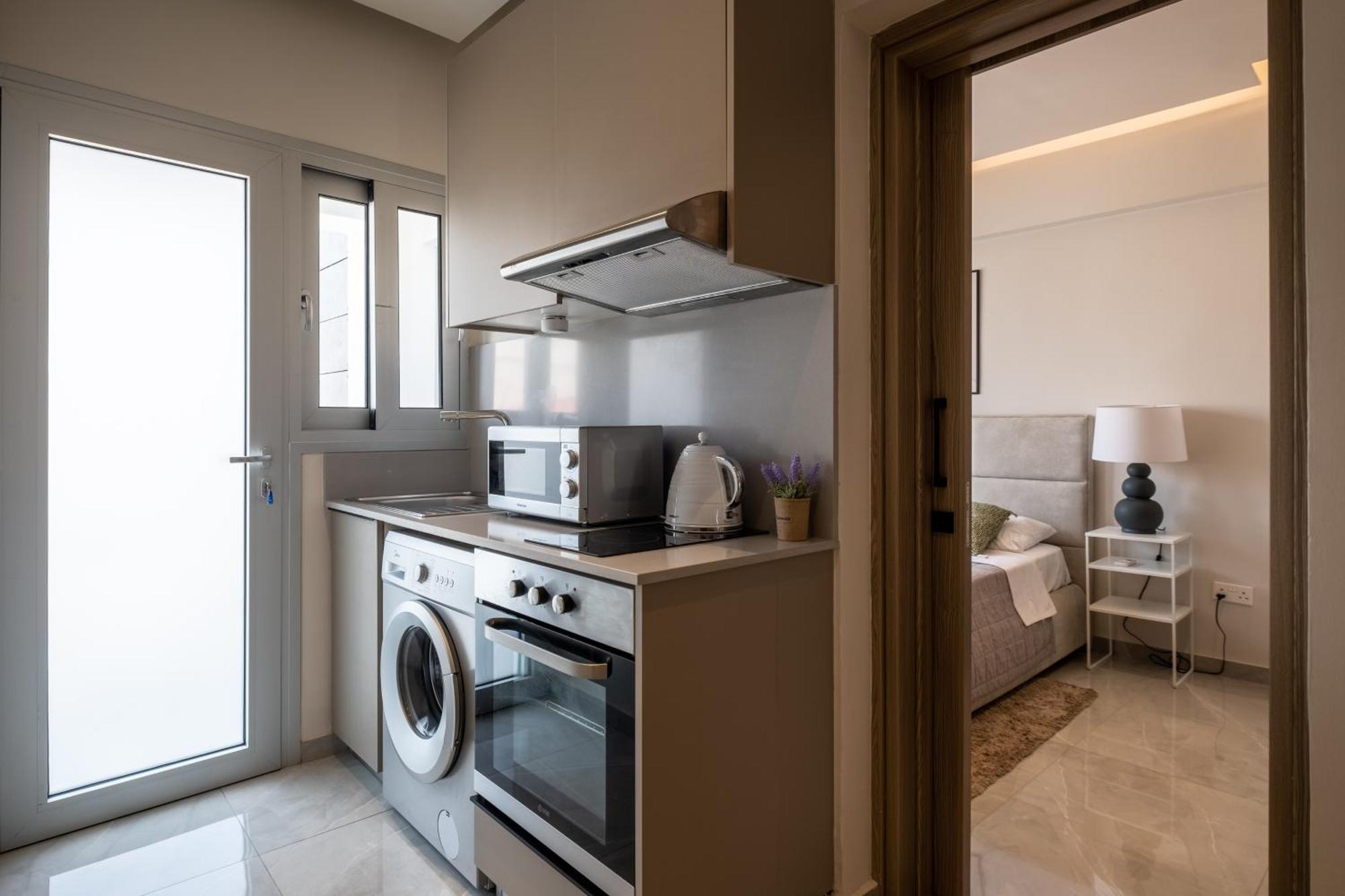Georgiana Suites Larnaca Room photo